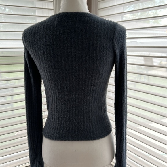 NWT Hollister Cozy Button-Down Cardigan - Picture 5 of 8